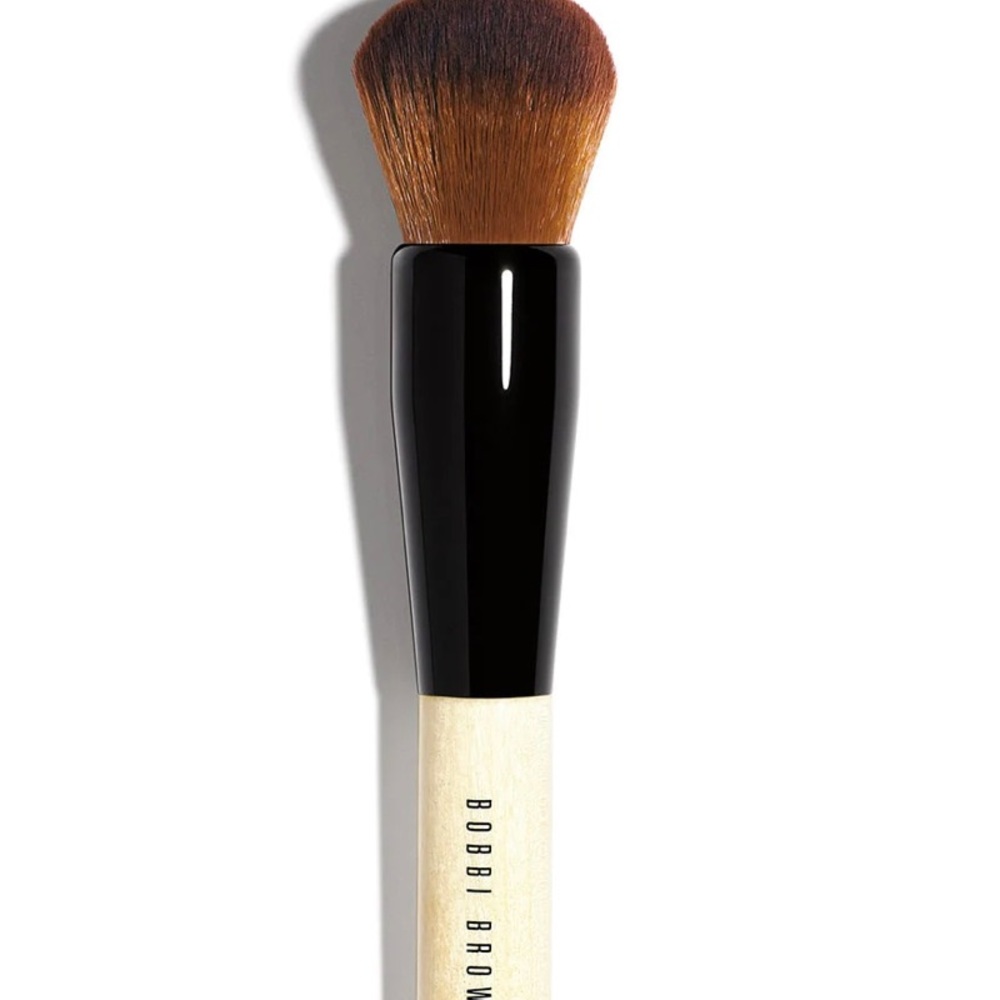 Bobbi Brown Full Coverage Face Brush